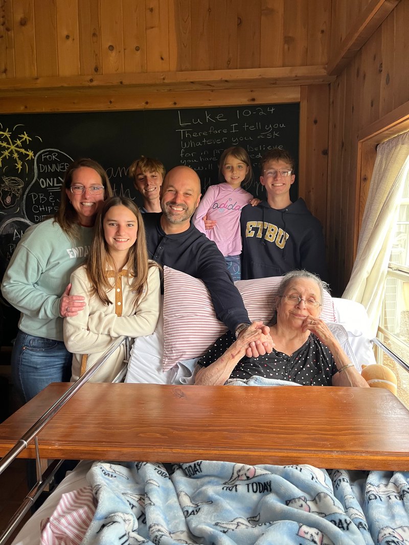 Pat Walton - Photo 30