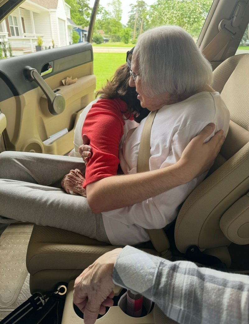 Betty L. Wingate - Photo 23