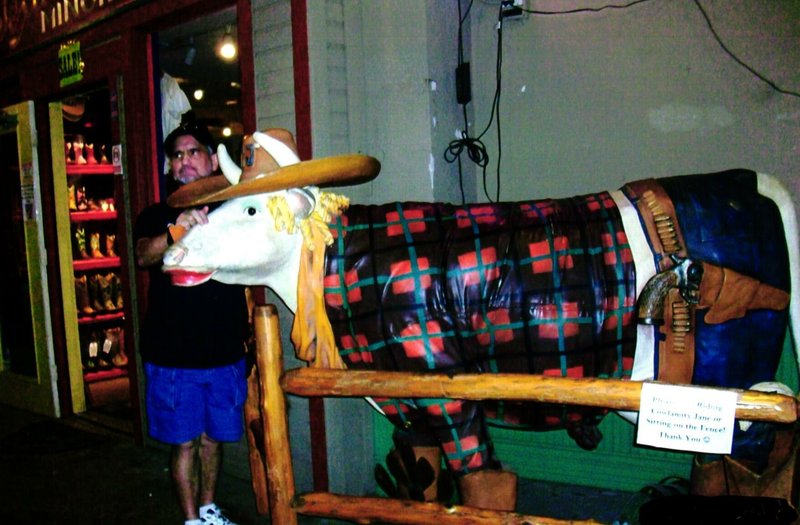 Victor John Viator - Photo 49