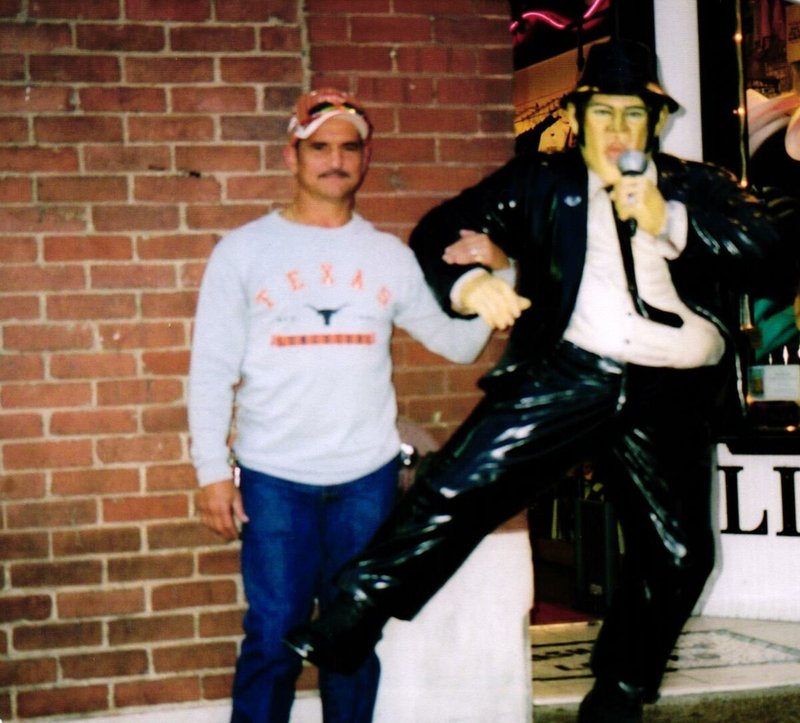 Victor John Viator - Photo 61