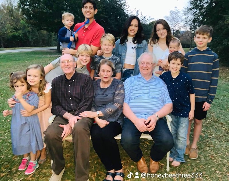 Larry Michael Webb - Photo 89