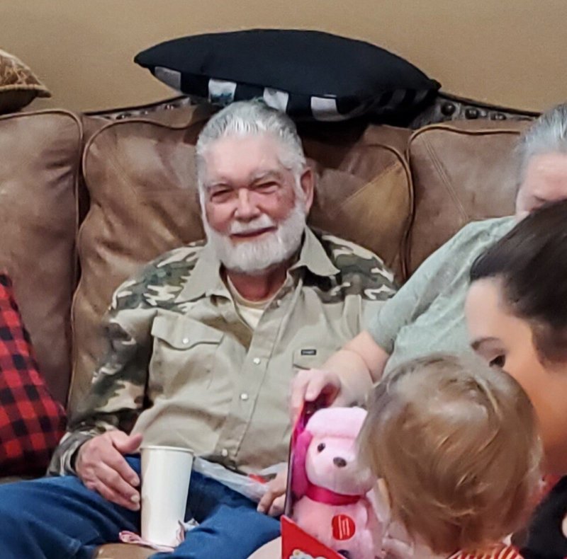 Bruce Wayne Mayfield - Photo 6