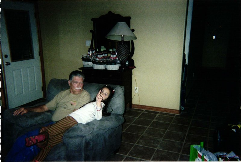 Bruce Wayne Mayfield - Photo 11