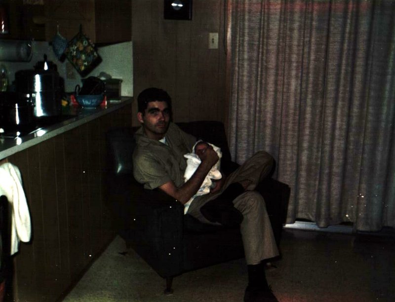 Bruce Wayne Mayfield - Photo 22