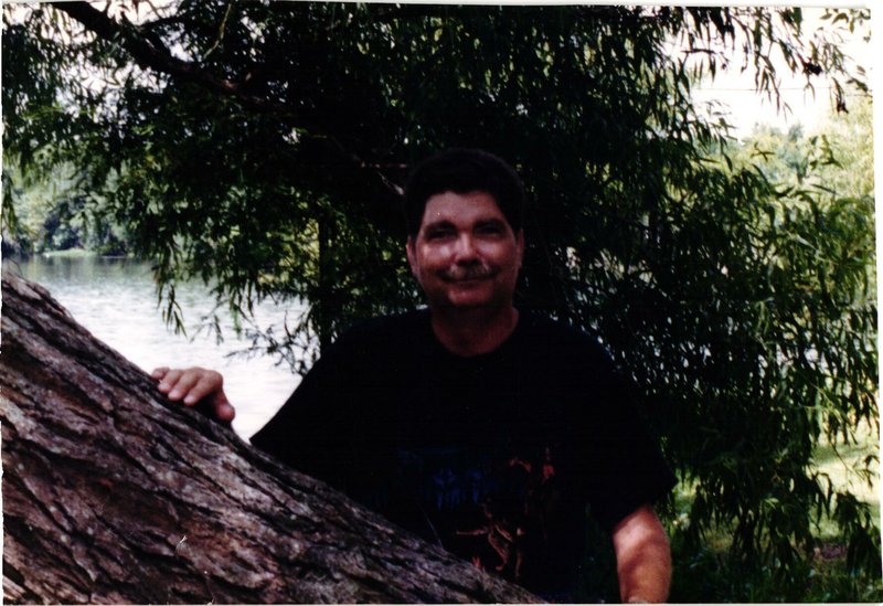 Bruce Wayne Mayfield - Photo 24