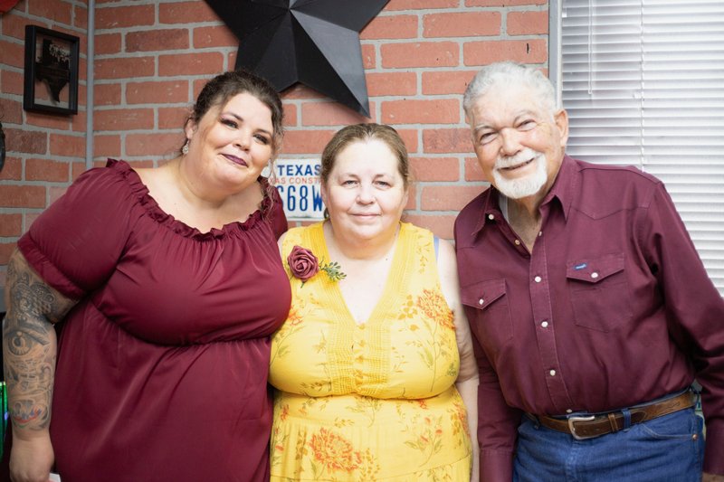 Bruce Wayne Mayfield - Photo 32