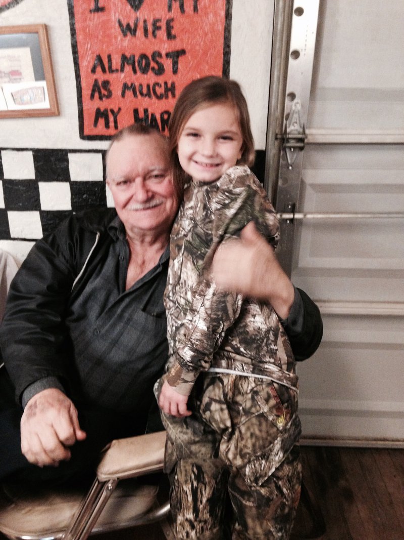 Billy Raye Russell - Photo 7