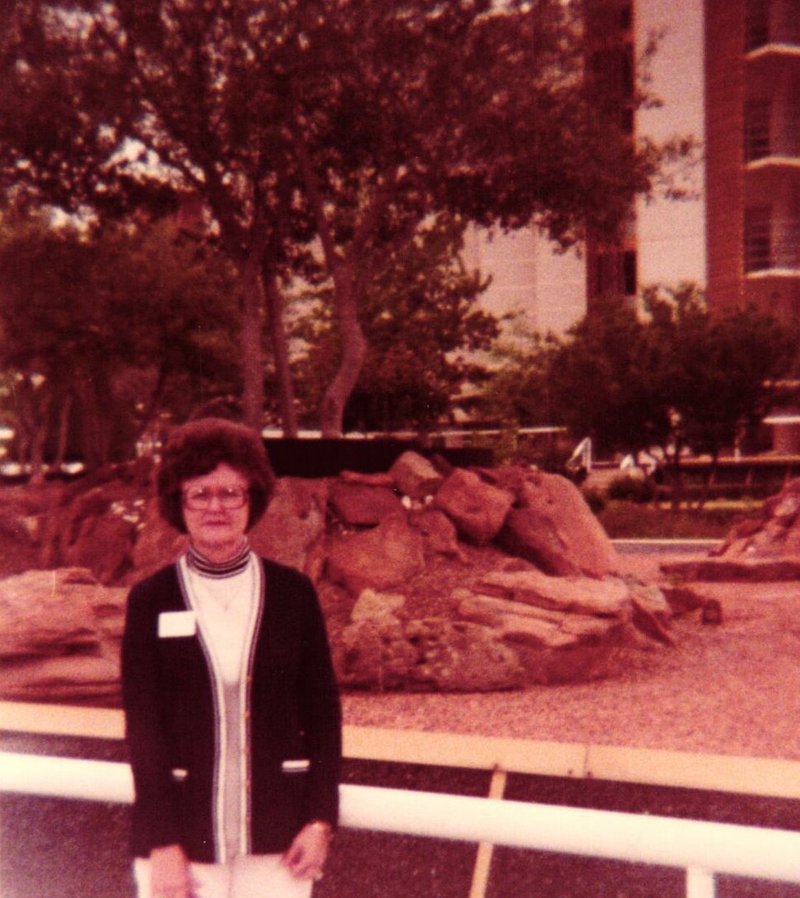 Norma Rae Free - Photo 99