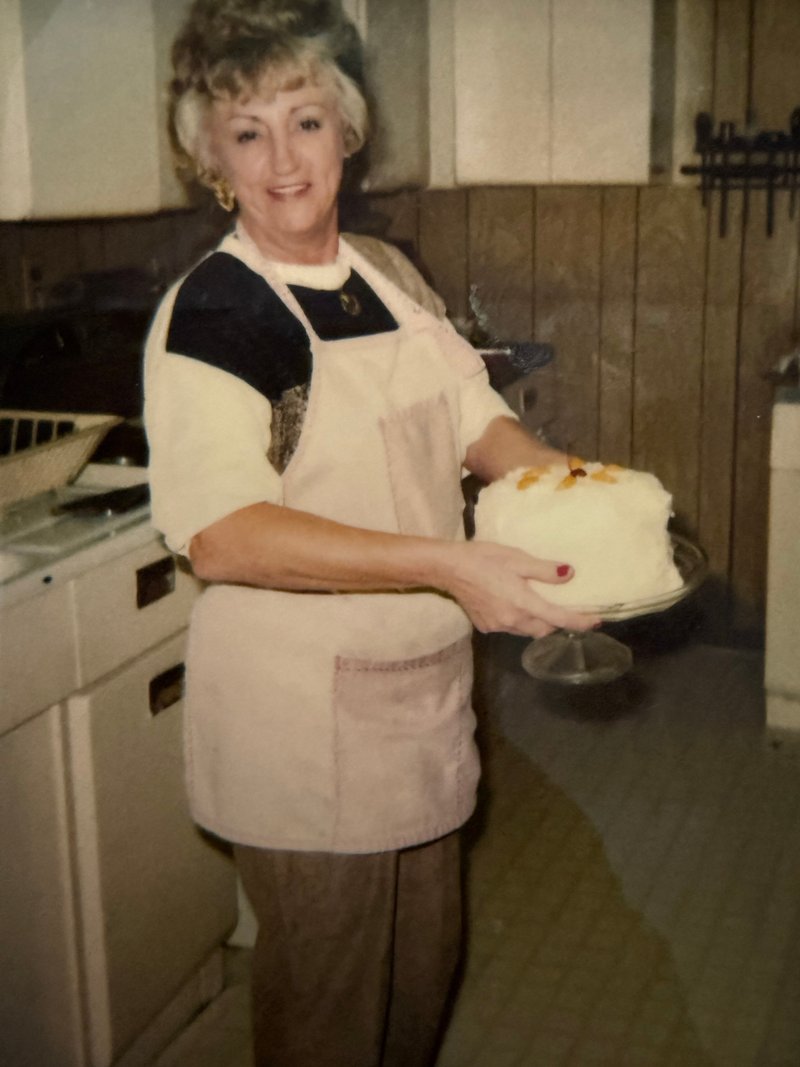 Mary Elizabeth "Beth" Braus - Photo 26