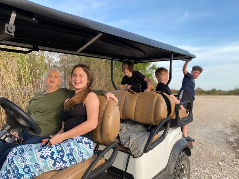 Mary Elizabeth "Beth" Braus - Photo 66