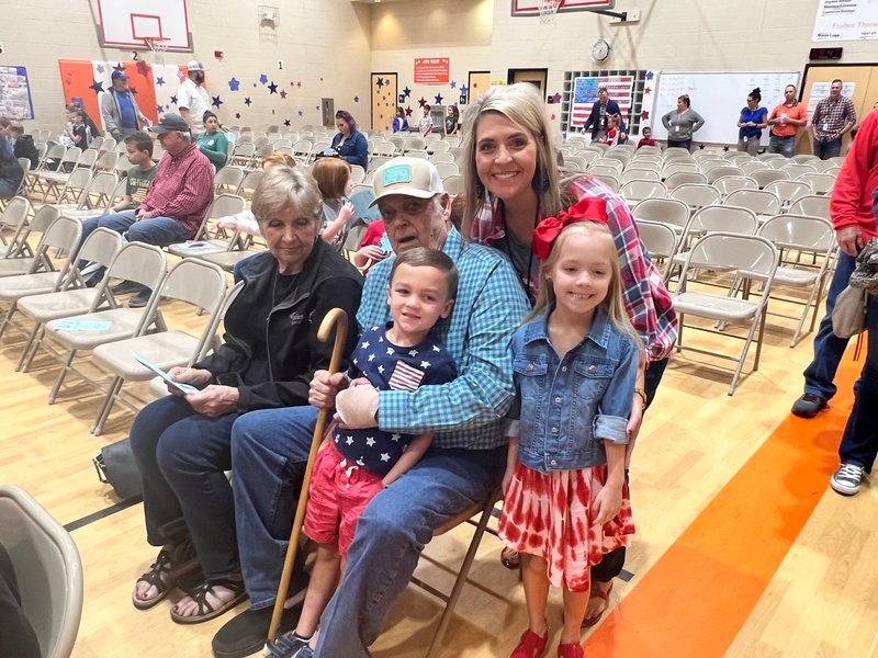 Delbert Ray Taylor - Photo 12