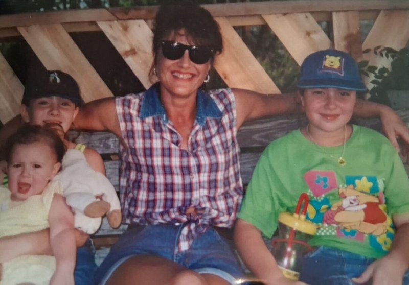 Susan Lynn Cannon - Photo 3