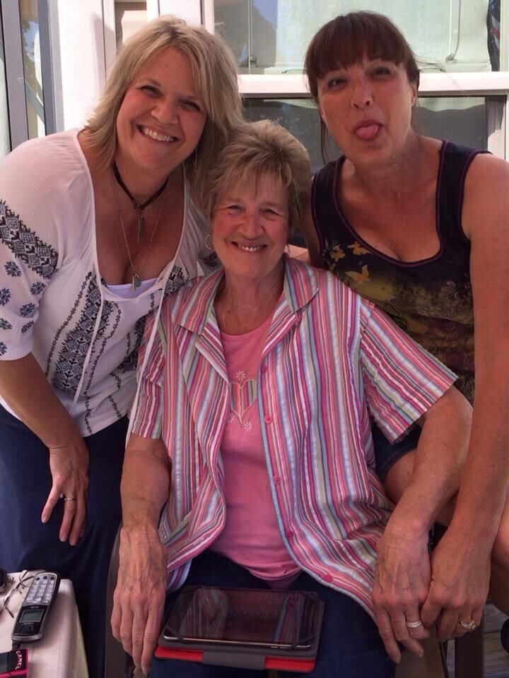 Susan Lynn Cannon - Photo 31