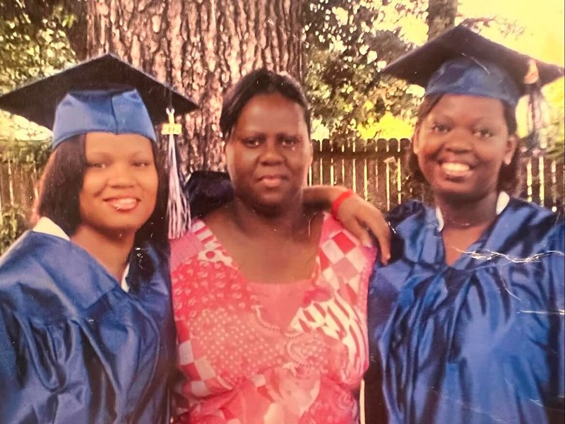 Sonya René LeBlanc - Photo 3