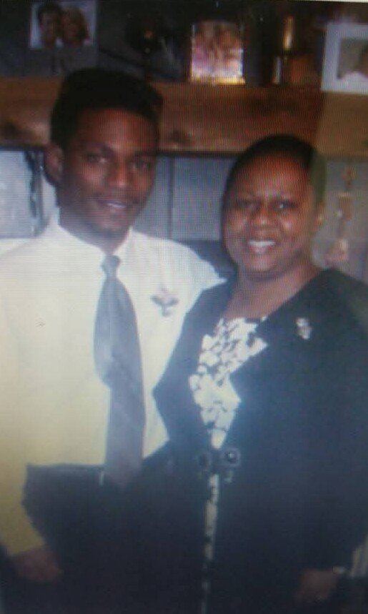 Sonya René LeBlanc - Photo 16