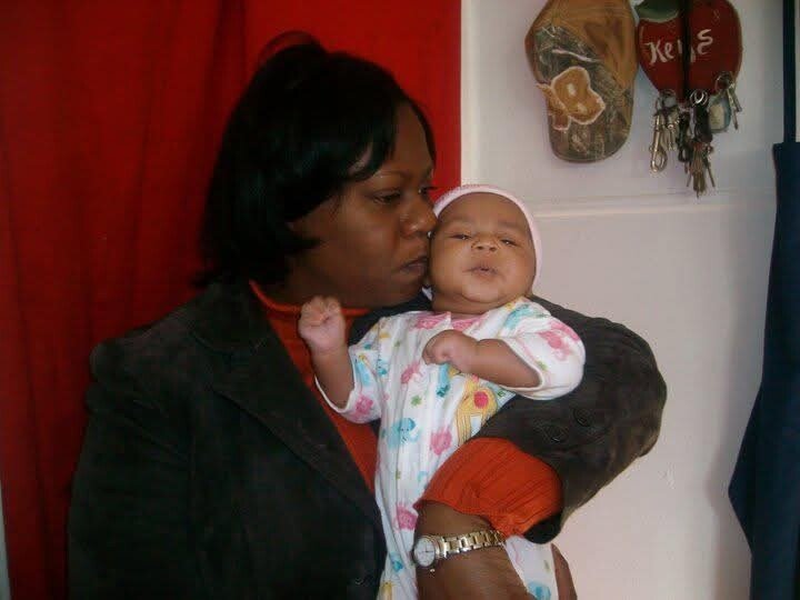 Sonya René LeBlanc - Photo 26