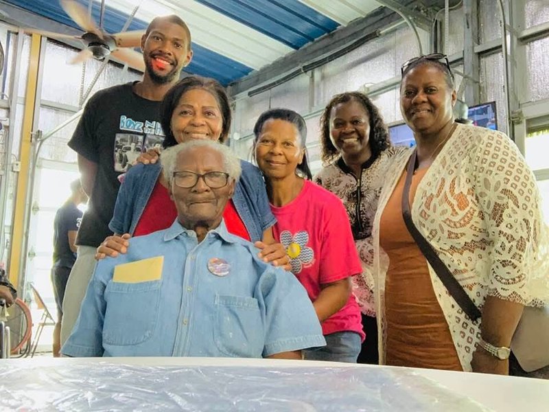 Sonya René LeBlanc - Photo 29