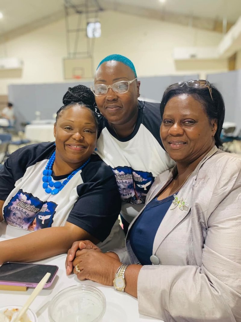 Sonya René LeBlanc - Photo 30