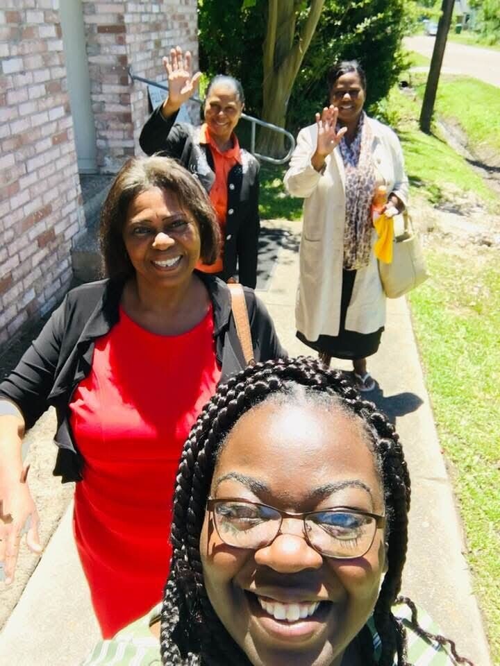 Sonya René LeBlanc - Photo 33