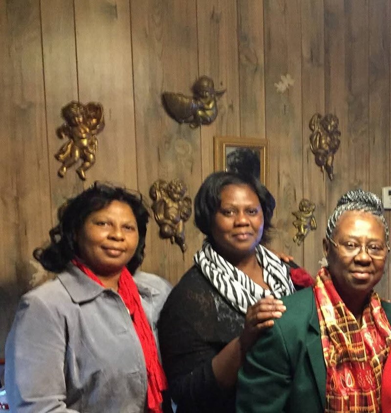 Sonya René LeBlanc - Photo 37