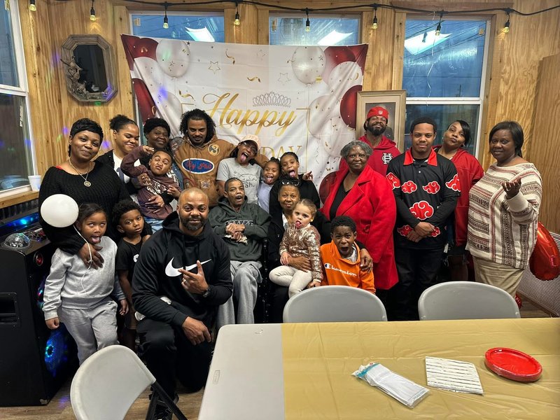 Sonya René LeBlanc - Photo 40