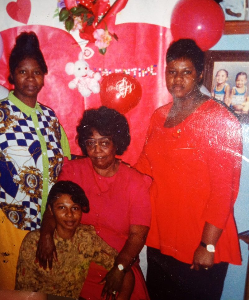 Sonya René LeBlanc - Photo 66