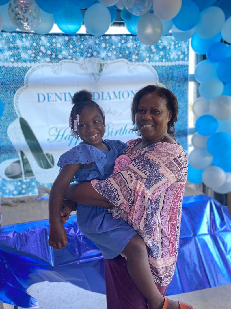 Sonya René LeBlanc - Photo 77