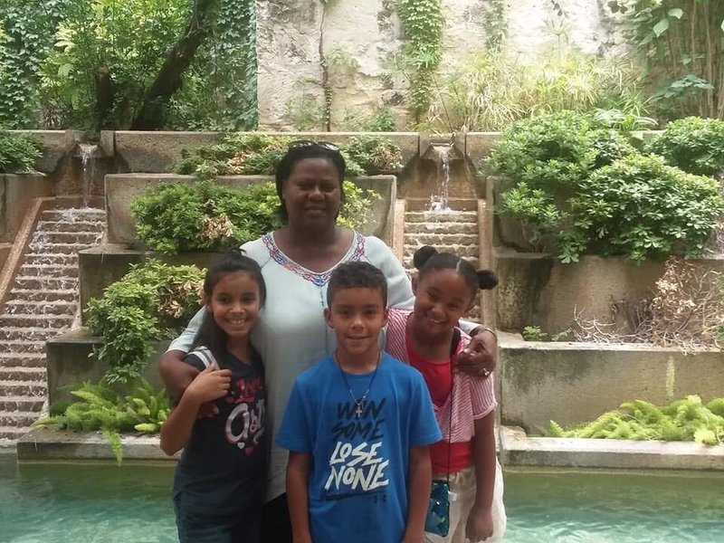 Sonya René LeBlanc - Photo 78