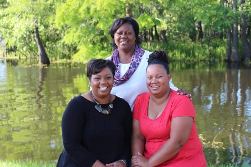 Sonya René LeBlanc - Photo 81