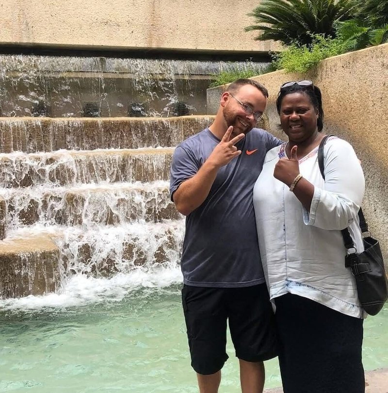 Sonya René LeBlanc - Photo 80