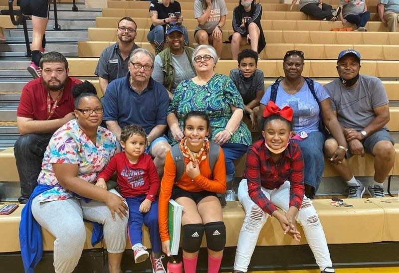 Sonya René LeBlanc - Photo 82