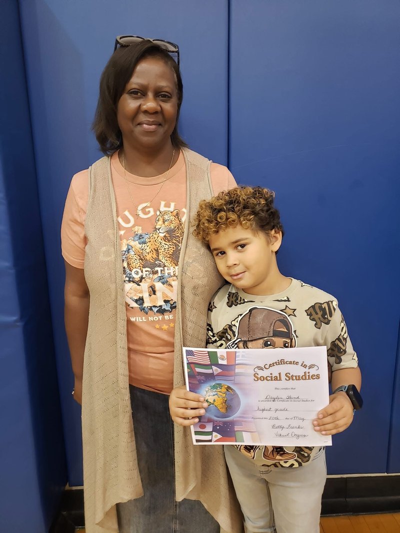 Sonya René LeBlanc - Photo 92