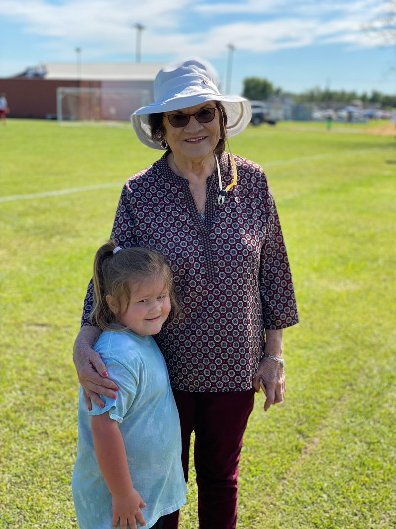 Melba Hebert Bodin McCabe - Photo 4