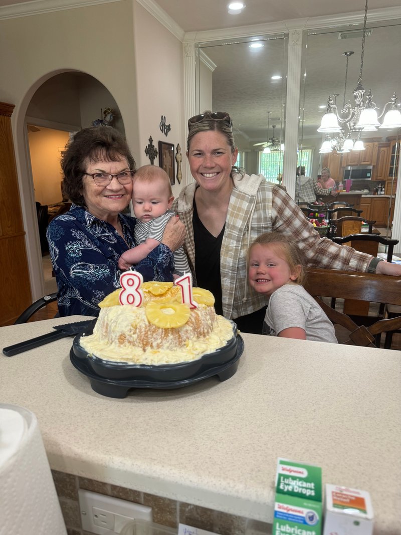 Melba Hebert Bodin McCabe - Photo 8