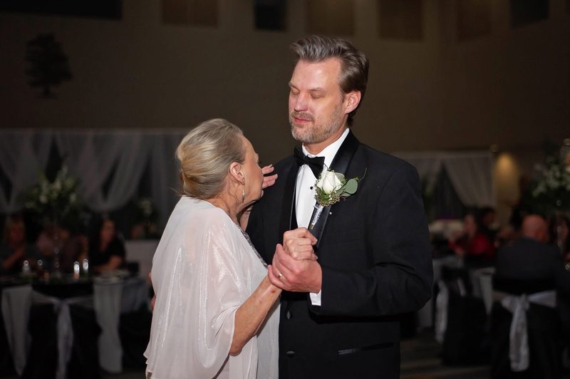 Judy Lynnell Kreymer - Photo 15