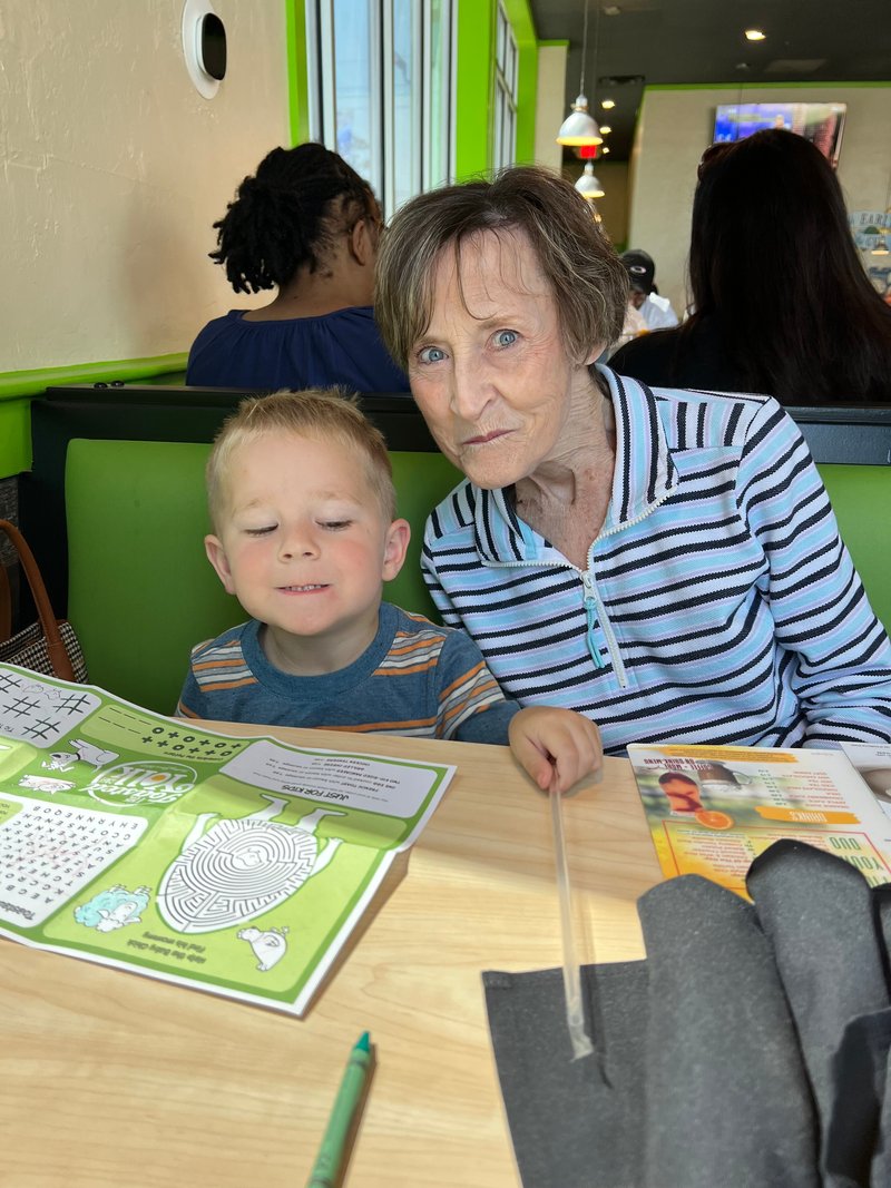 Debbie Lynn Vidrine - Photo 15