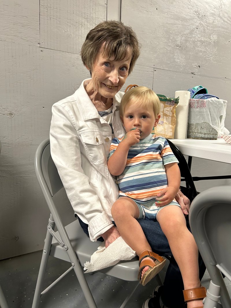 Debbie Lynn Vidrine - Photo 49