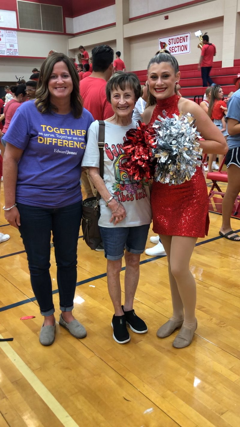 Debbie Lynn Vidrine - Photo 61