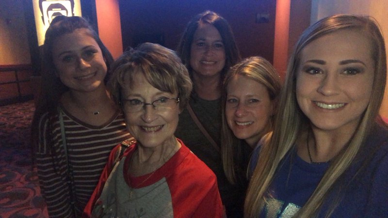 Debbie Lynn Vidrine - Photo 85