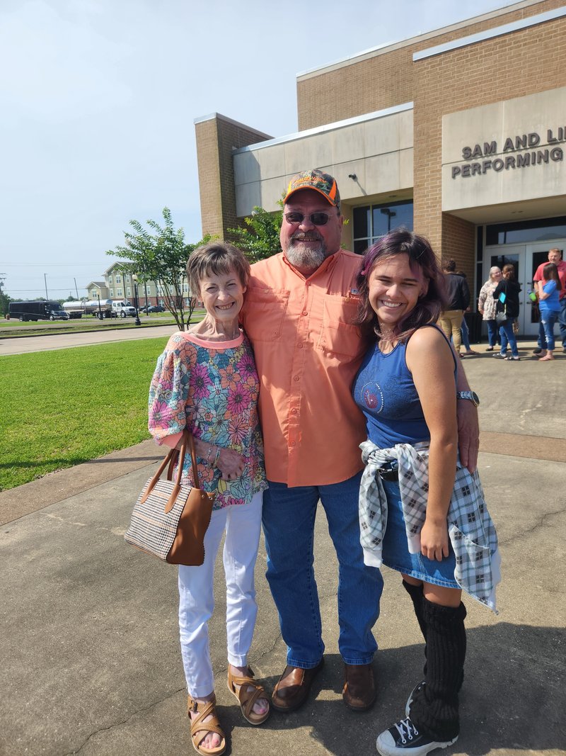 Debbie Lynn Vidrine - Photo 135