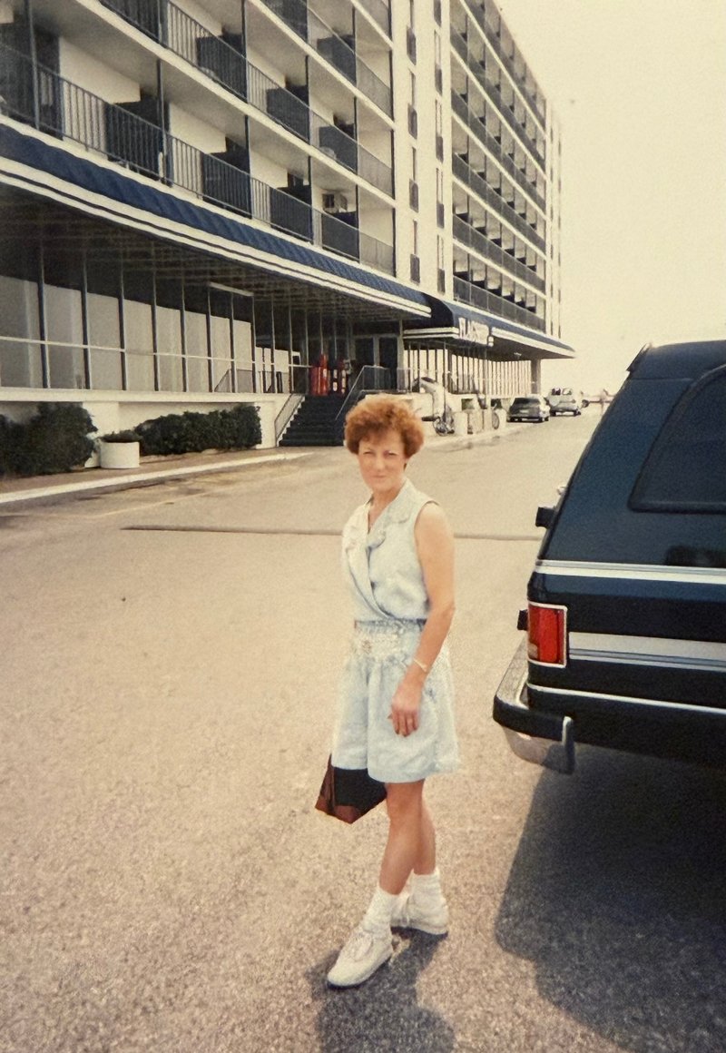 Debbie Lynn Vidrine - Photo 195