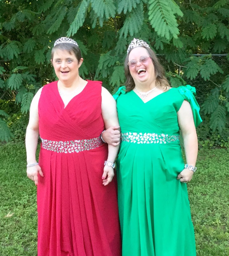 Angela Kay Pousson - Photo 20