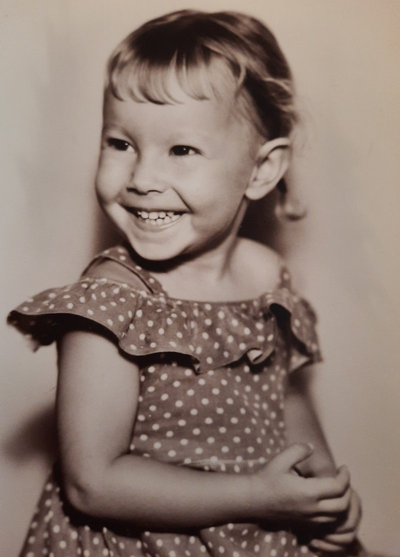 Charlotte Ilene Petry - Photo 7