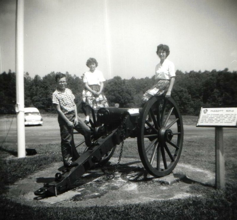 Charlotte Ilene Petry - Photo 56