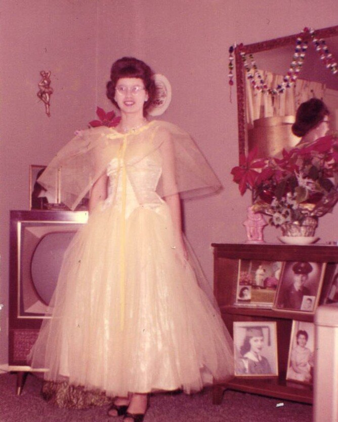 Charlotte Ilene Petry - Photo 83