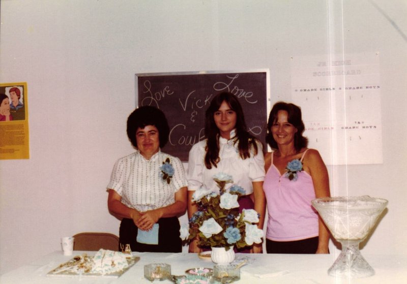 Billy Ray and Genell Torbett - Photo 19