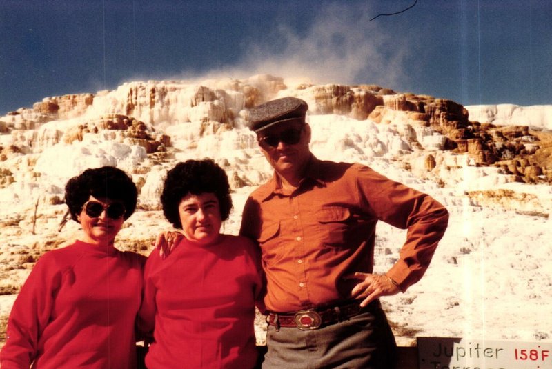 Billy Ray and Genell Torbett - Photo 23