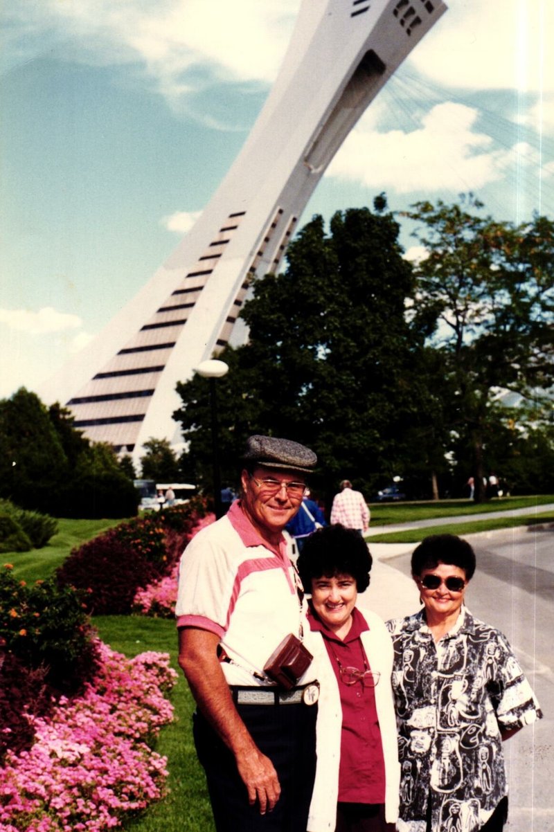 Billy Ray and Genell Torbett - Photo 43