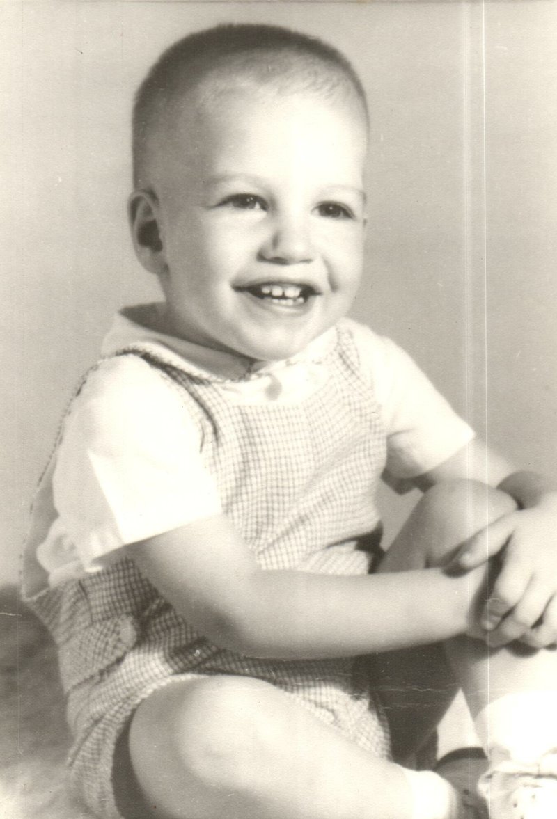 Kenneth Roy "Ken" Hamilton - Photo 34