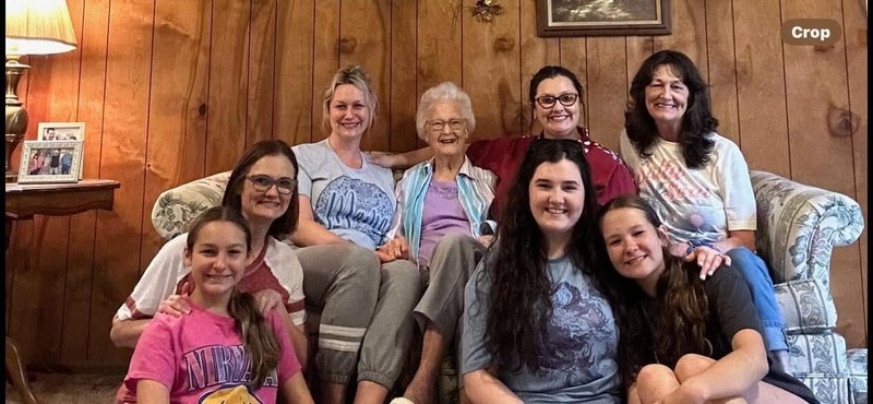 Norma Jean Fusilier - Photo 22